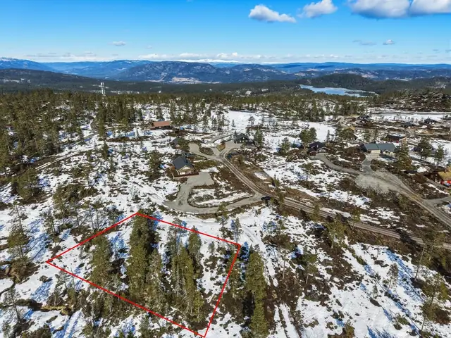 Tonmyrvegen 153, Lampeland